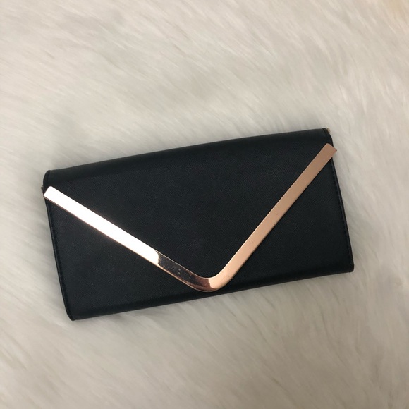 PrettyLittleThing Handbags - Black/gold Clutch